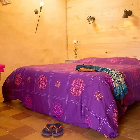 住宿加早餐酒店 La Ferme De Cagnolle *