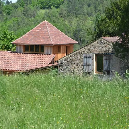 住宿加早餐酒店 La Ferme De Cagnolle *